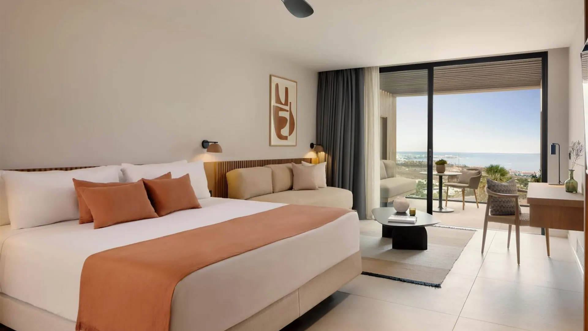 מלון אדחה Royal Hideaway Corales Villas
