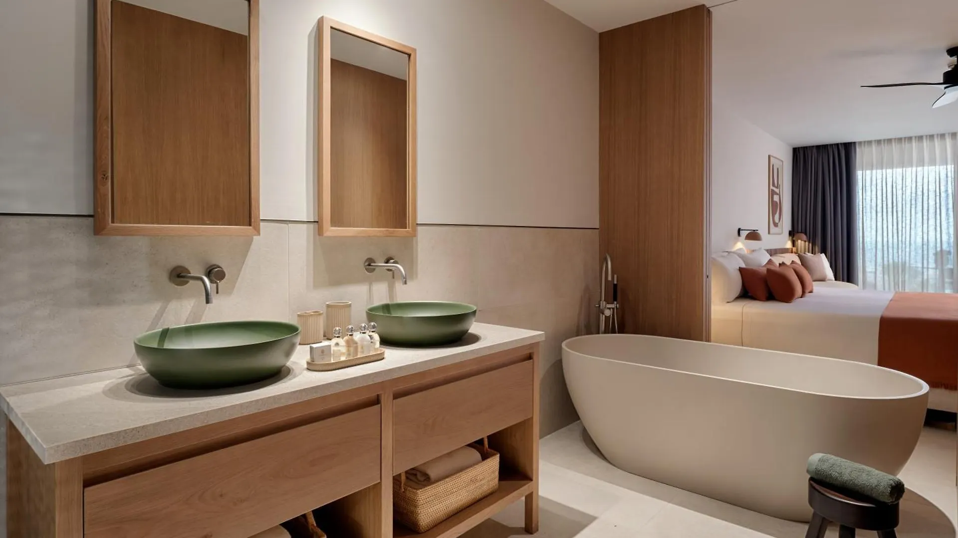אדחה Royal Hideaway Corales Villas